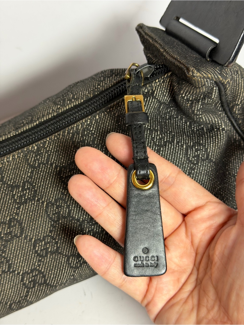 Gucci Y2K GG Monogram Canvas Denim Mini Baguette Style Shoulder Bag - Picture 3 of 16
